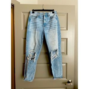 American Eagle mom jeans